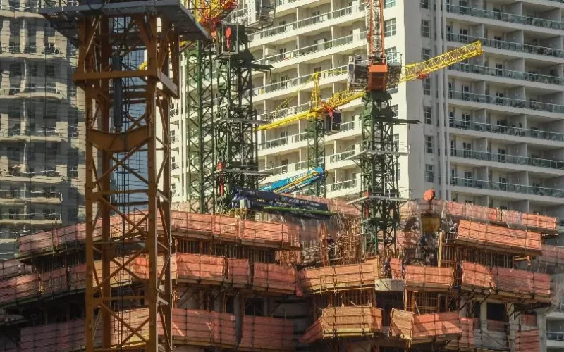 AnyConv.com__entre-janeiro-e-setembro-de-2021-a-prefeitura-aprovou-a-construcao-de-912-predios-residenciais-1634834228239_v2_900x506